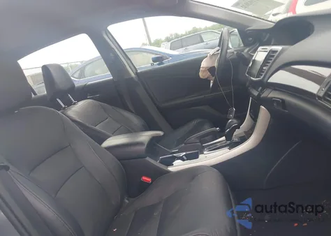 2017 Honda Accord Touring V6 из США, поврежденный, VIN 1HGCR3F98HA033961